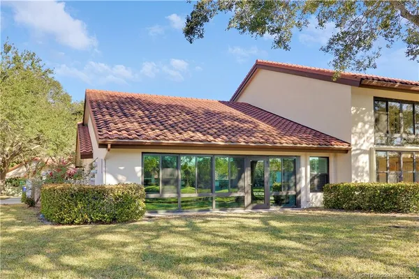 $369,000 | 6030 Southeast Martinique Drive, Unit 104, Stuart, FL 34997