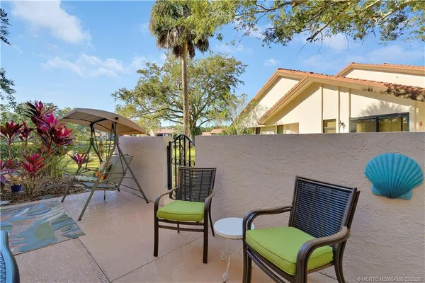$369,000 | 6030 Southeast Martinique Drive, Unit 104, Stuart, FL 34997
