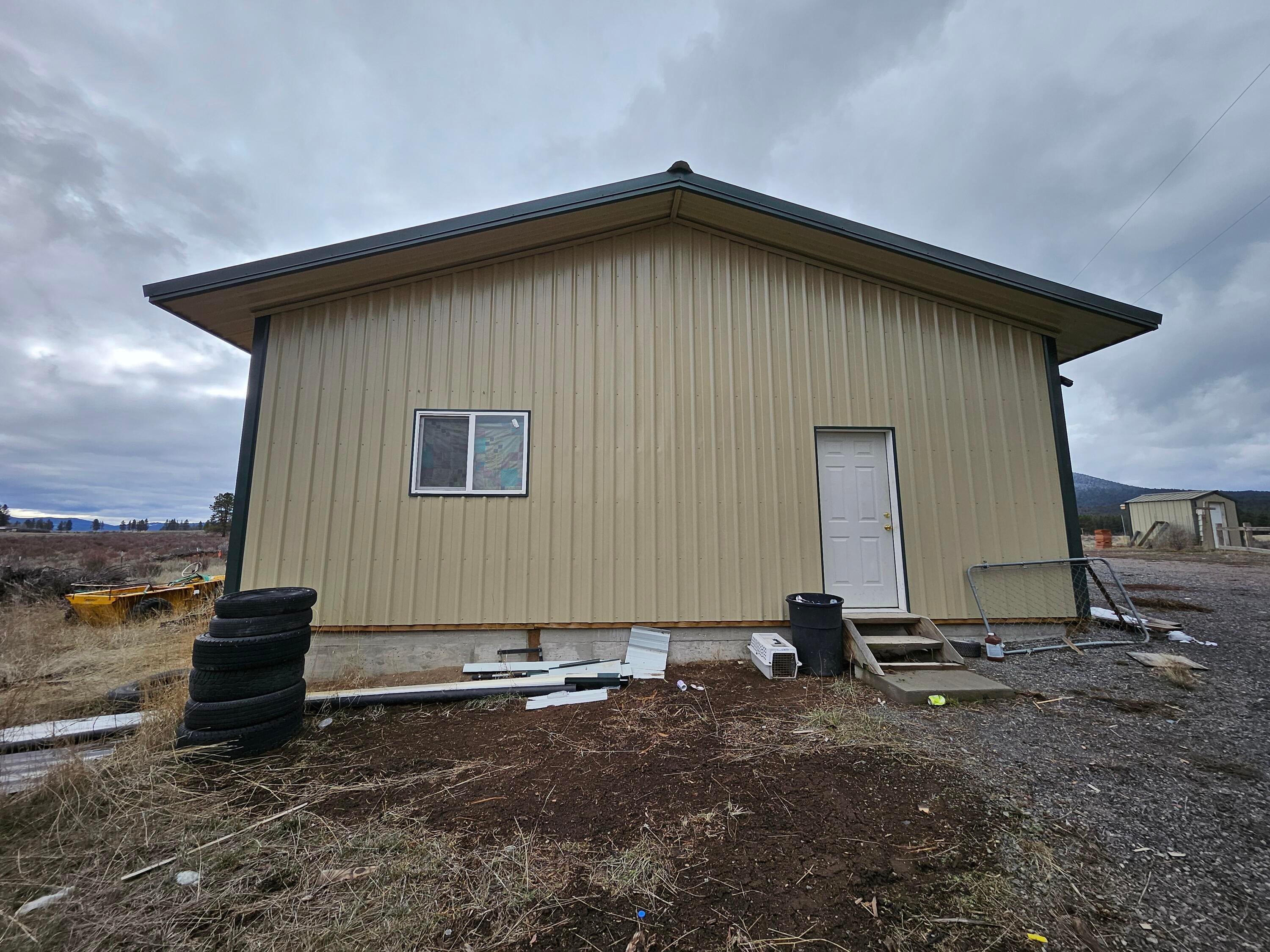 16981 Sprague River Road Chiloquin, OR 97624 - Photo 29 of 33 Shop 32 x 40