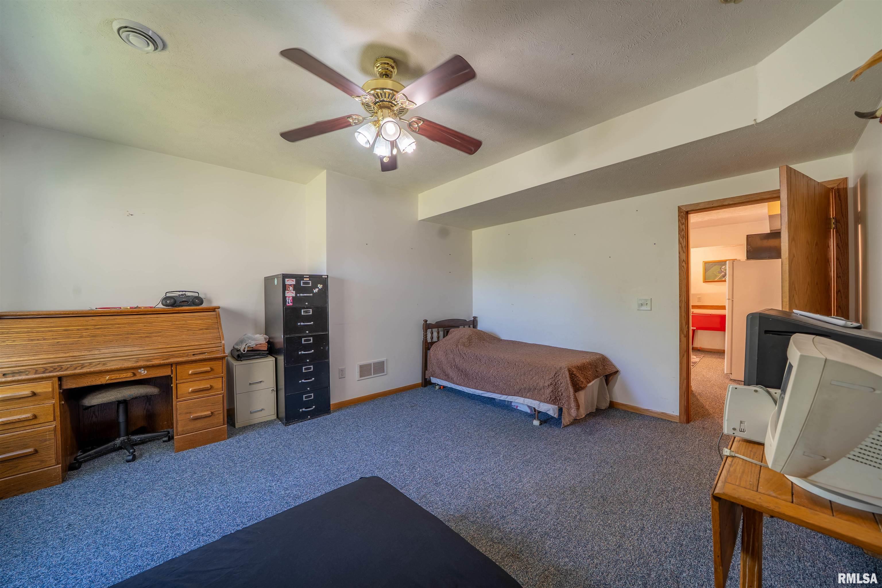 21501 North Berchtold Road Chillicothe, IL 61523 - Photo 34 of 100