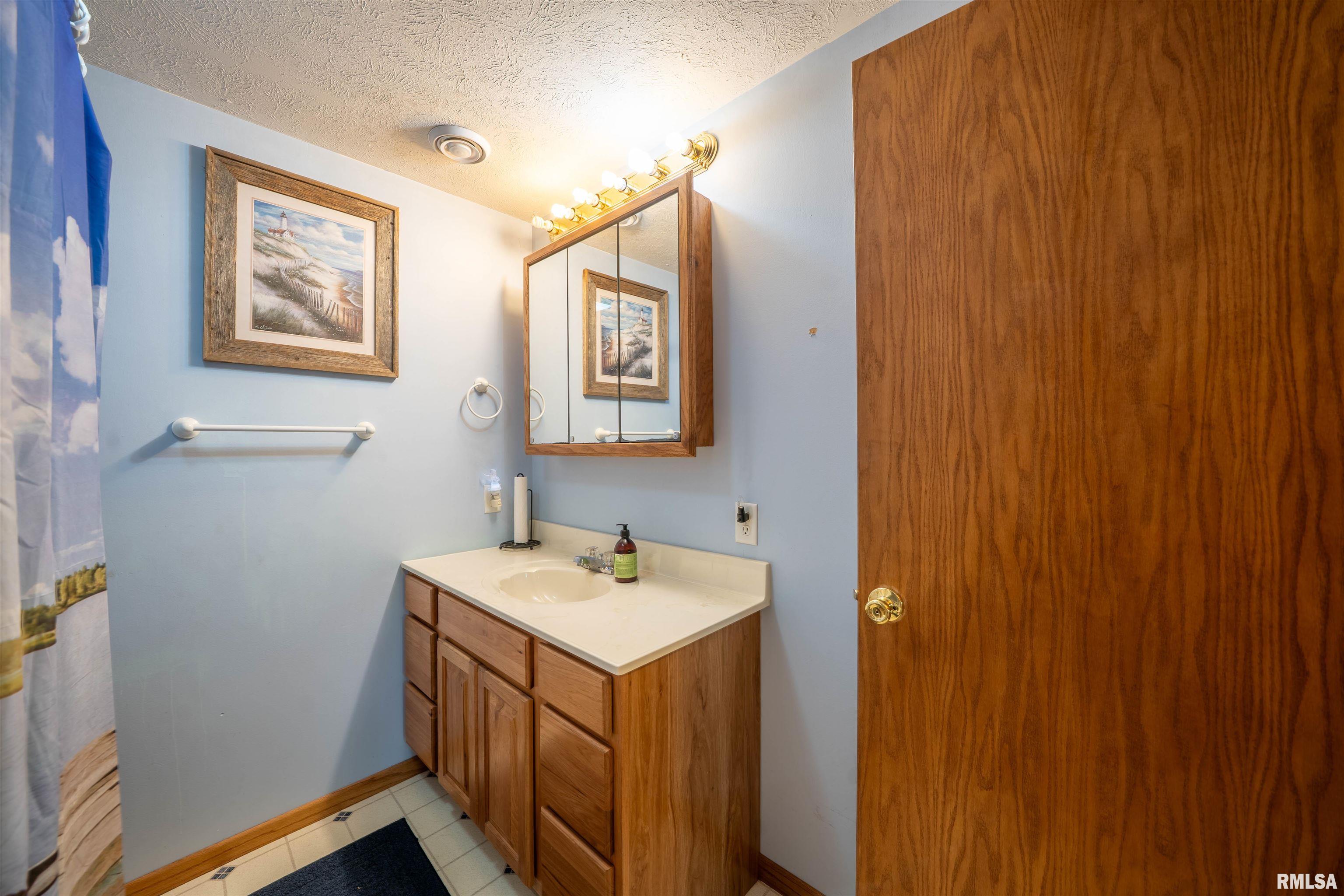 21501 North Berchtold Road Chillicothe, IL 61523 - Photo 38 of 100