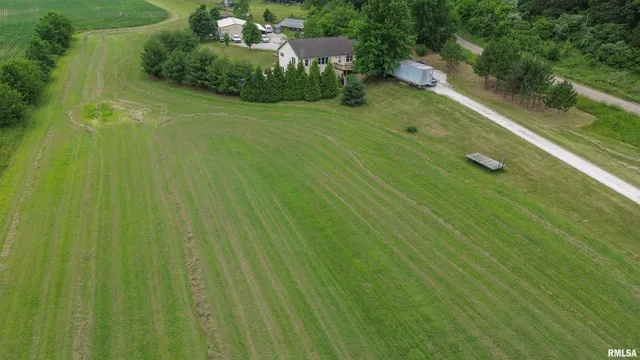 $449,900 | 21501 North Berchtold Road, Chillicothe, IL 61523