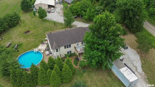 $449,900 | 21501 North Berchtold Road, Chillicothe, IL 61523