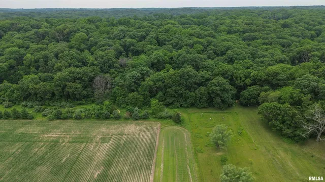 $449,900 | 21501 North Berchtold Road, Chillicothe, IL 61523