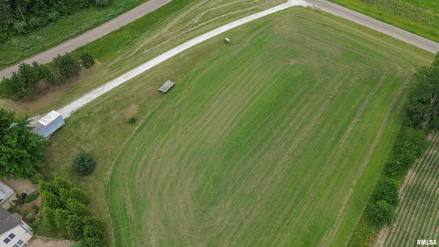 $449,900 | 21501 North Berchtold Road, Chillicothe, IL 61523