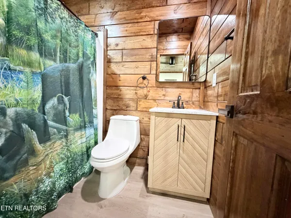 $899,000 | 1924 Walker Trail, Sevierville, TN 37876
