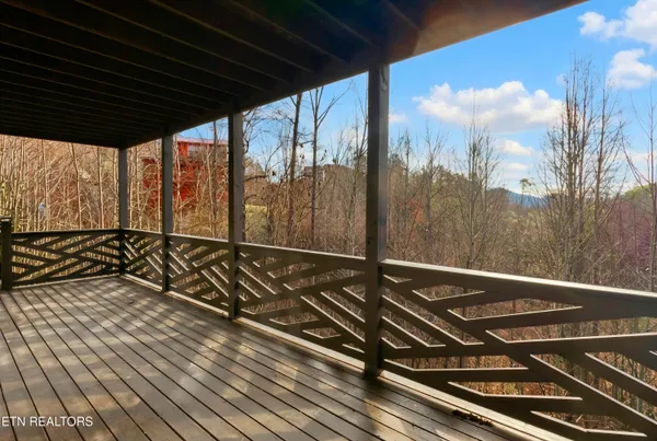 $899,000 | 1924 Walker Trail, Sevierville, TN 37876