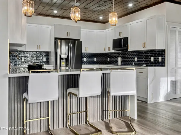 $899,000 | 1924 Walker Trail, Sevierville, TN 37876