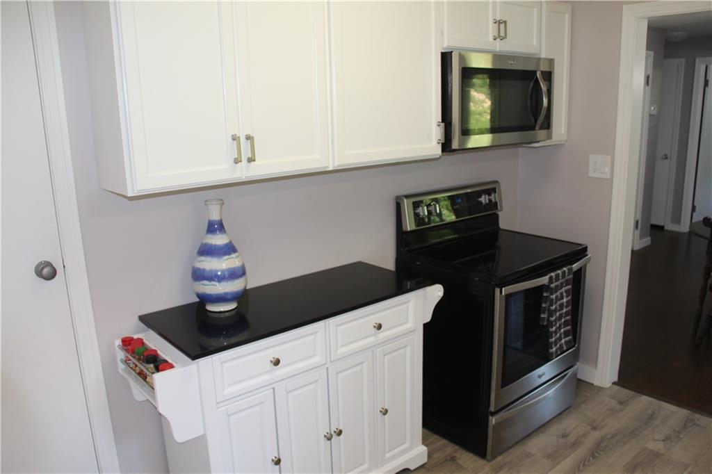 113 Tyler Road Pittsburgh, PA 15237 - Photo 10 of 25