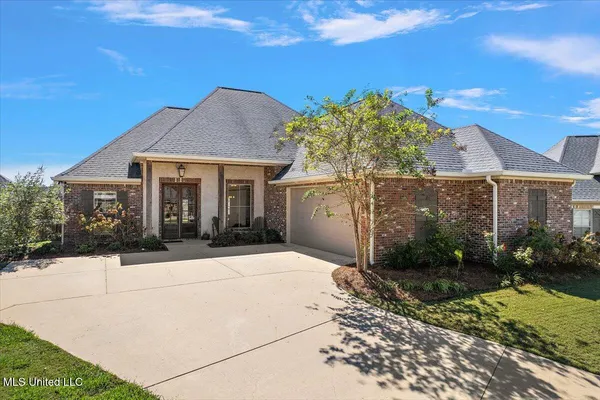 $390,000 | 410 Duke Court, Flowood, MS 39232
