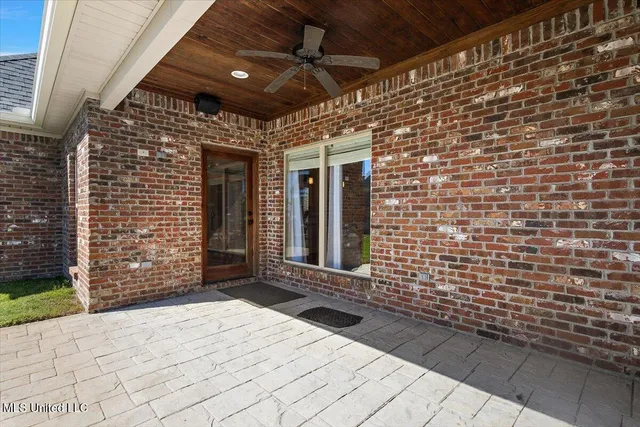 $390,000 | 410 Duke Court, Flowood, MS 39232