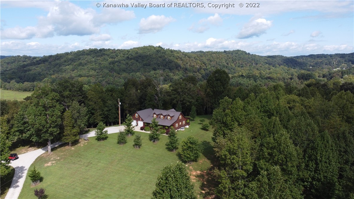 348 Country Road Salt Rock, WV 25559 - Photo 31 of 39 Gallery Image 31