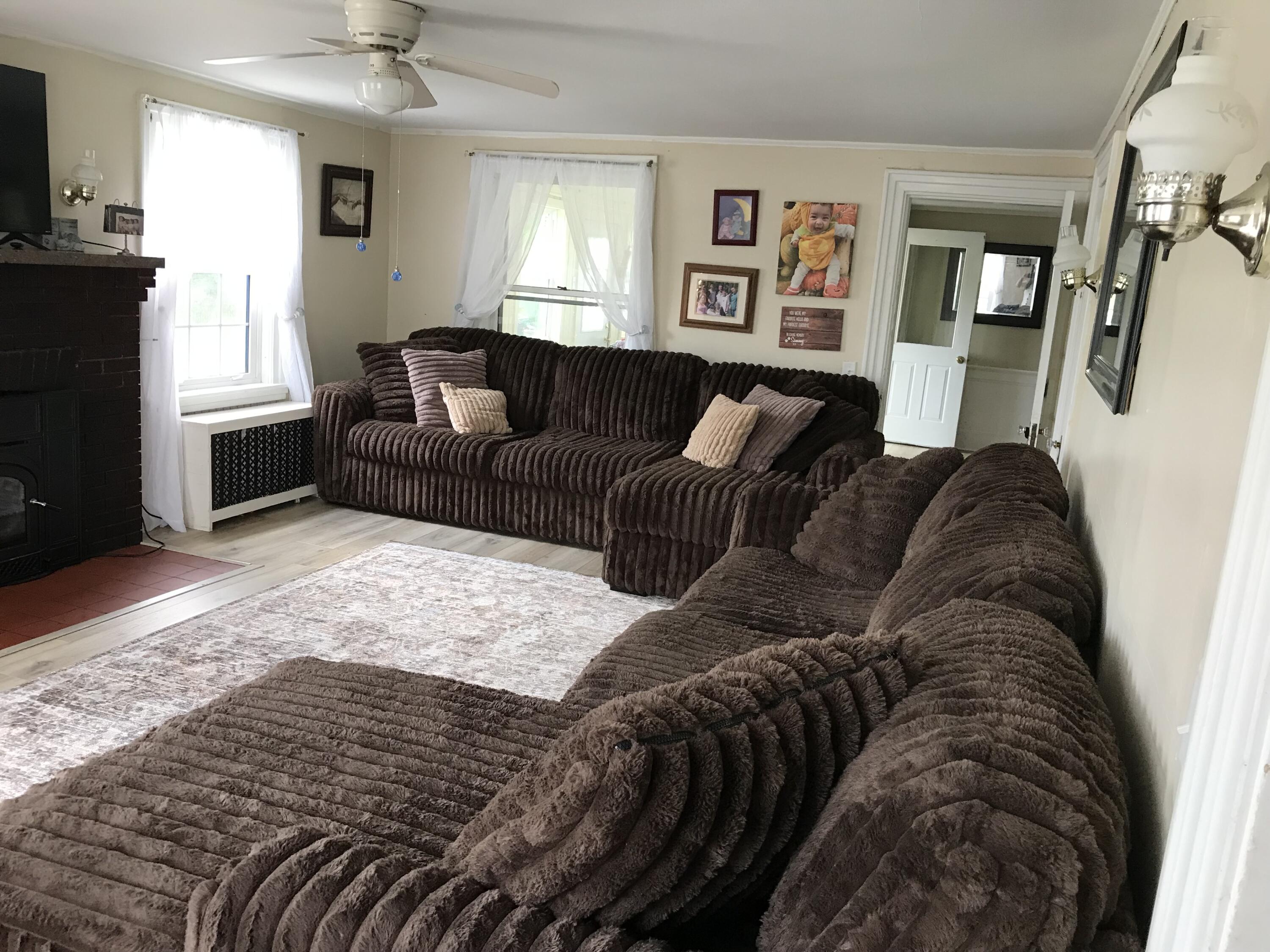 117 South Caribou Road Fort Fairfield, ME 04742 - Photo 28 of 77 Family Room
