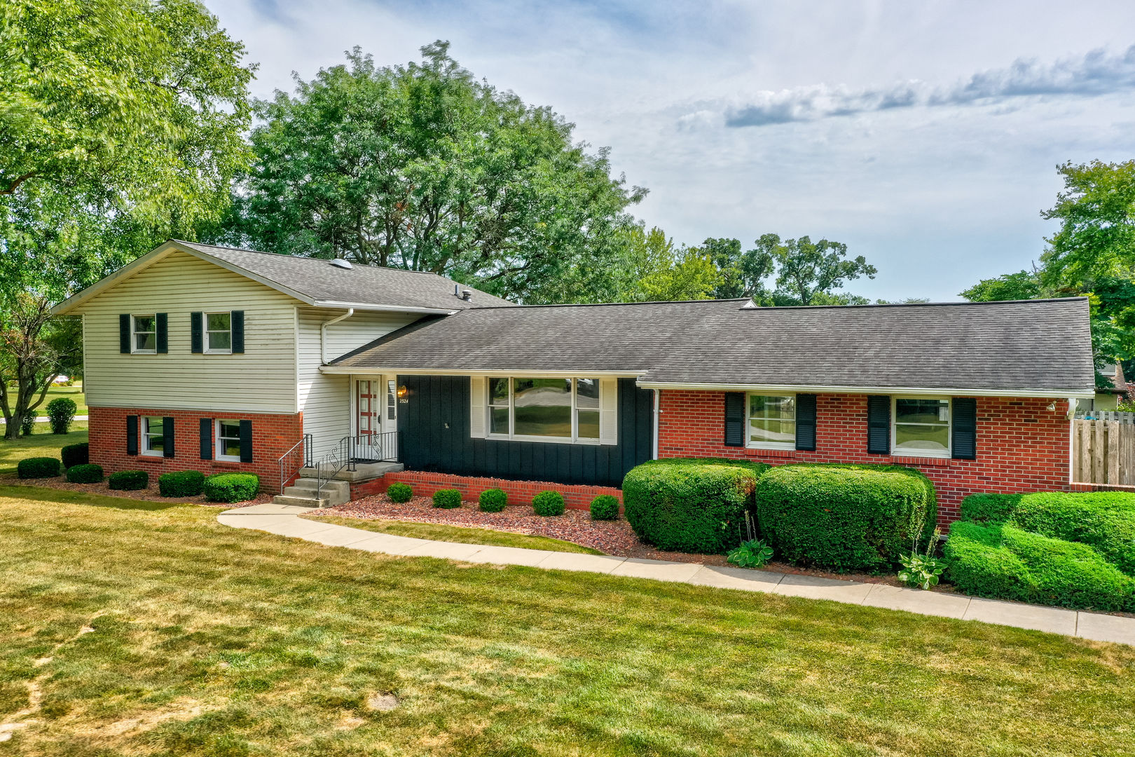 2524 East 1669th Road Ottawa, IL 61350 - Photo 4 of 34