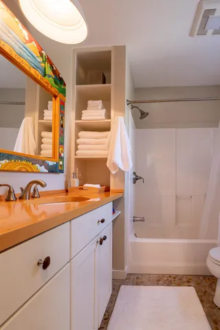 $3,500 | 774 Middle Street, Unit 4, Portsmouth, NH 03801