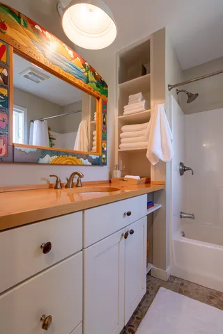 $3,500 | 774 Middle Street, Unit 4, Portsmouth, NH 03801