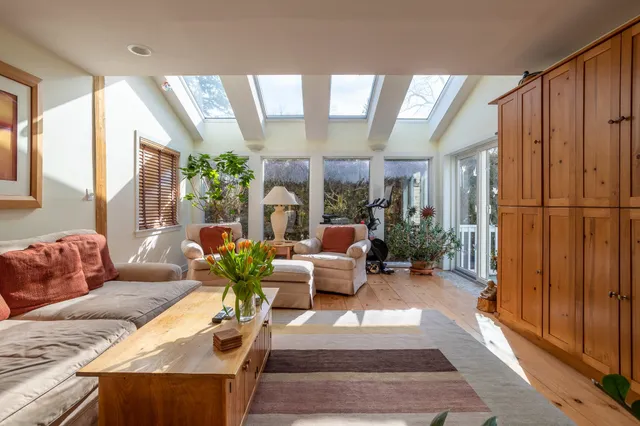 $3,500 | 774 Middle Street, Unit 4, Portsmouth, NH 03801