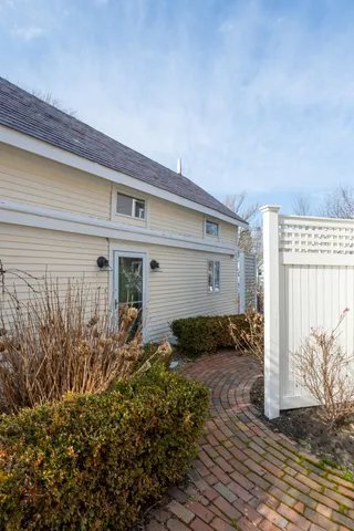 $3,500 | 774 Middle Street, Unit 4, Portsmouth, NH 03801