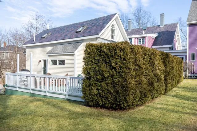 $3,500 | 774 Middle Street, Unit 4, Portsmouth, NH 03801