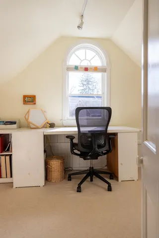 $3,500 | 774 Middle Street, Unit 4, Portsmouth, NH 03801