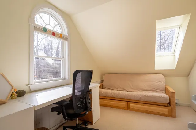 $3,500 | 774 Middle Street, Unit 4, Portsmouth, NH 03801