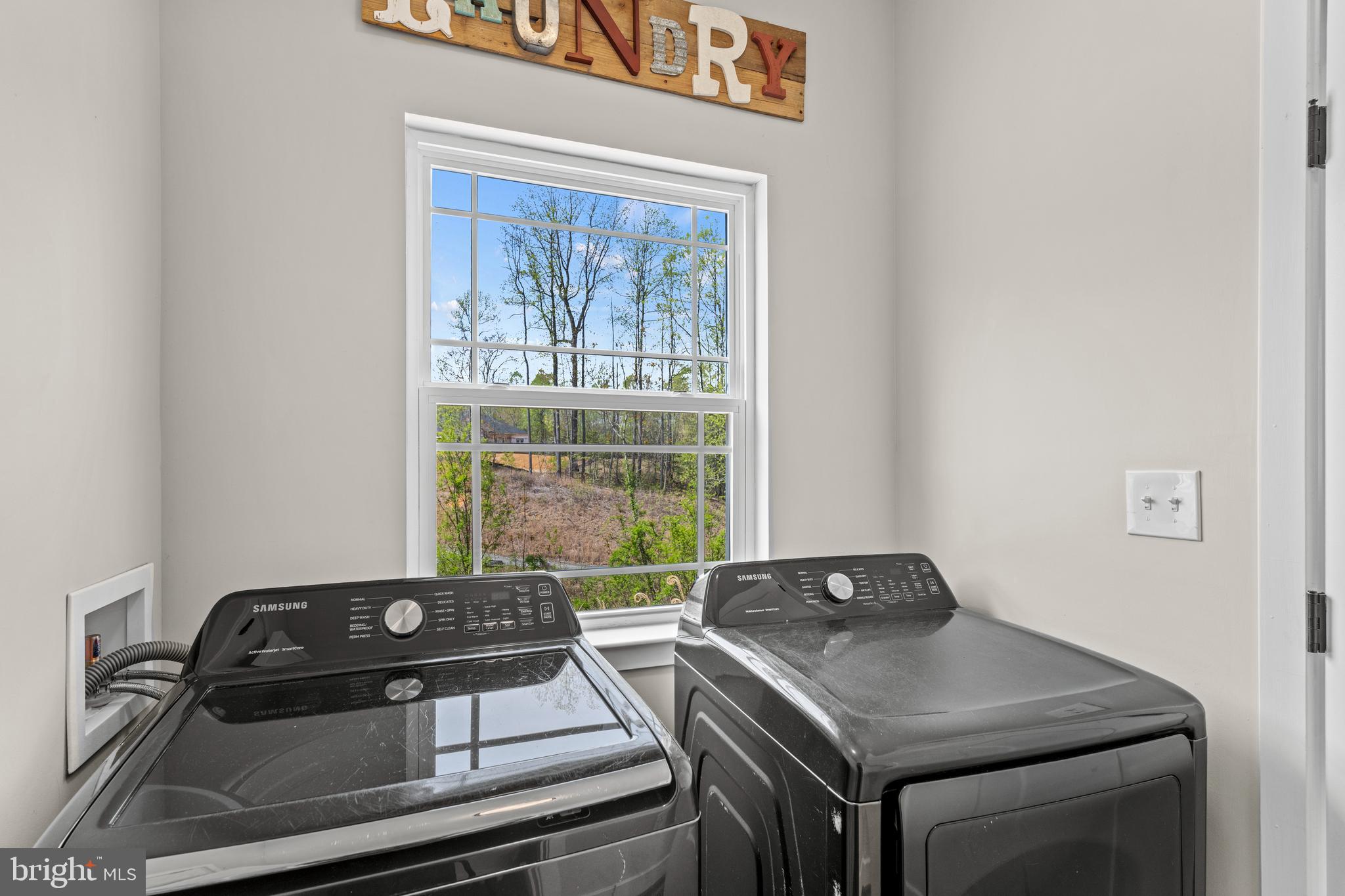 7195 Compass Court King George, VA 22485 - Photo 46 of 58 a room with a stove and a window