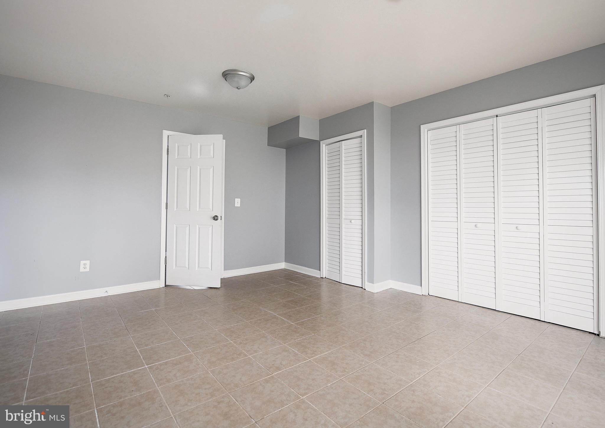 659 Kittendale Road Baltimore, MD 21220 - Photo 5 of 31