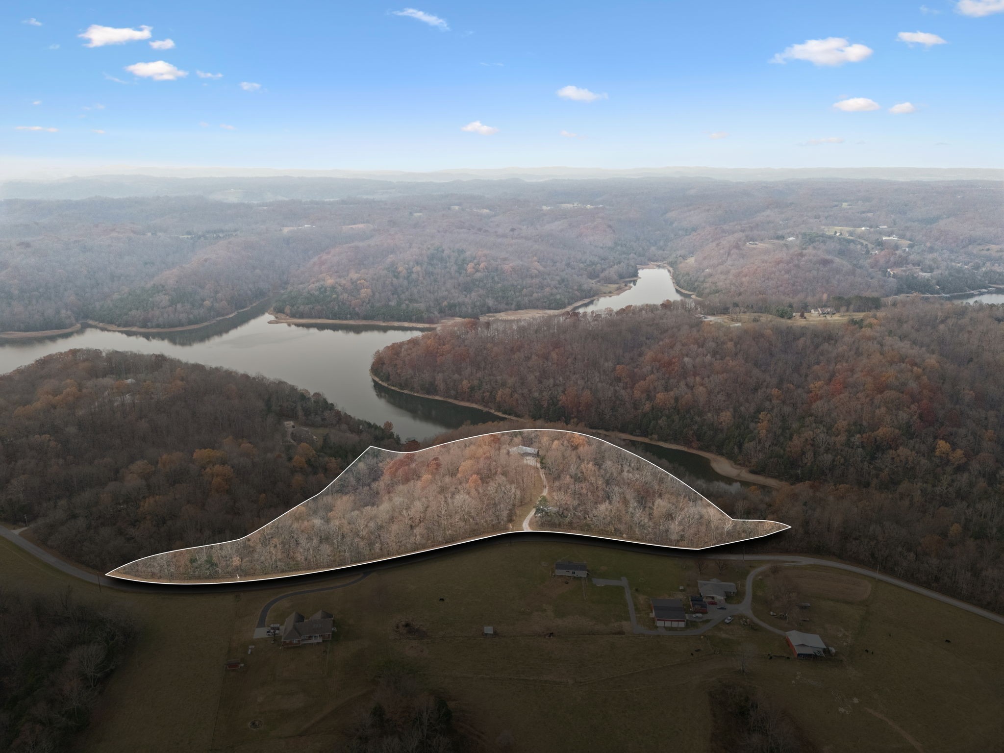 516 Rhotons Chapel Road Manchester, TN 37355 - Photo 3 of 55 a view of roof with floor