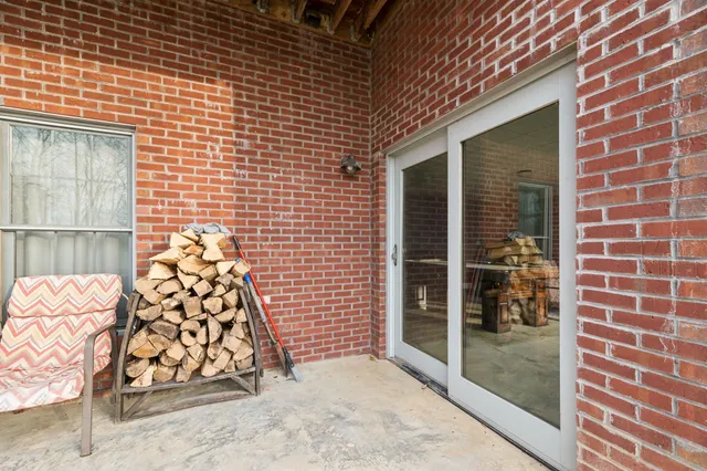 $815,000 | 516 Rhotons Chapel Road, Manchester, TN 37355