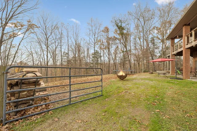 $815,000 | 516 Rhotons Chapel Road, Manchester, TN 37355