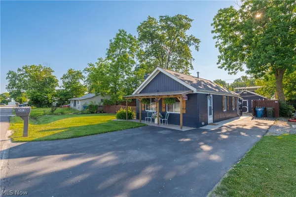 $229,900 | 303 Roxboro Road, Vermilion, OH 44089