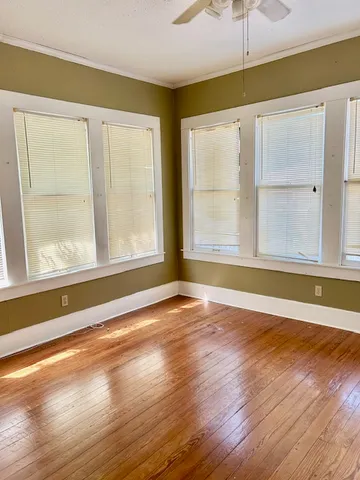 a bathroom with a toilet