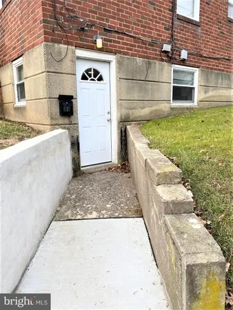 $1,200 | 3401 Berkley Avenue, Drexel Hill, PA 19026