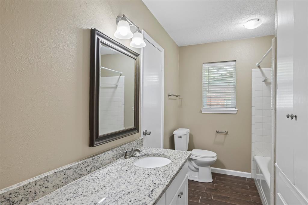 1707 Park Ridge Terrace Arlington, TX 76012 - Photo 18 of 40