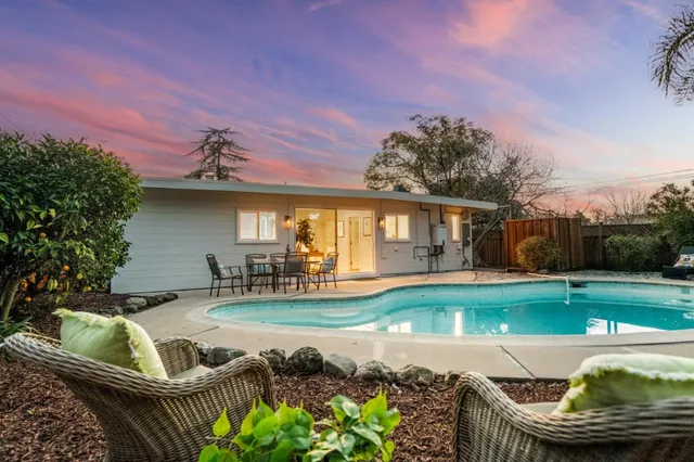 $3,390,000 | 3151 Ramona Street, Palo Alto, CA 94306