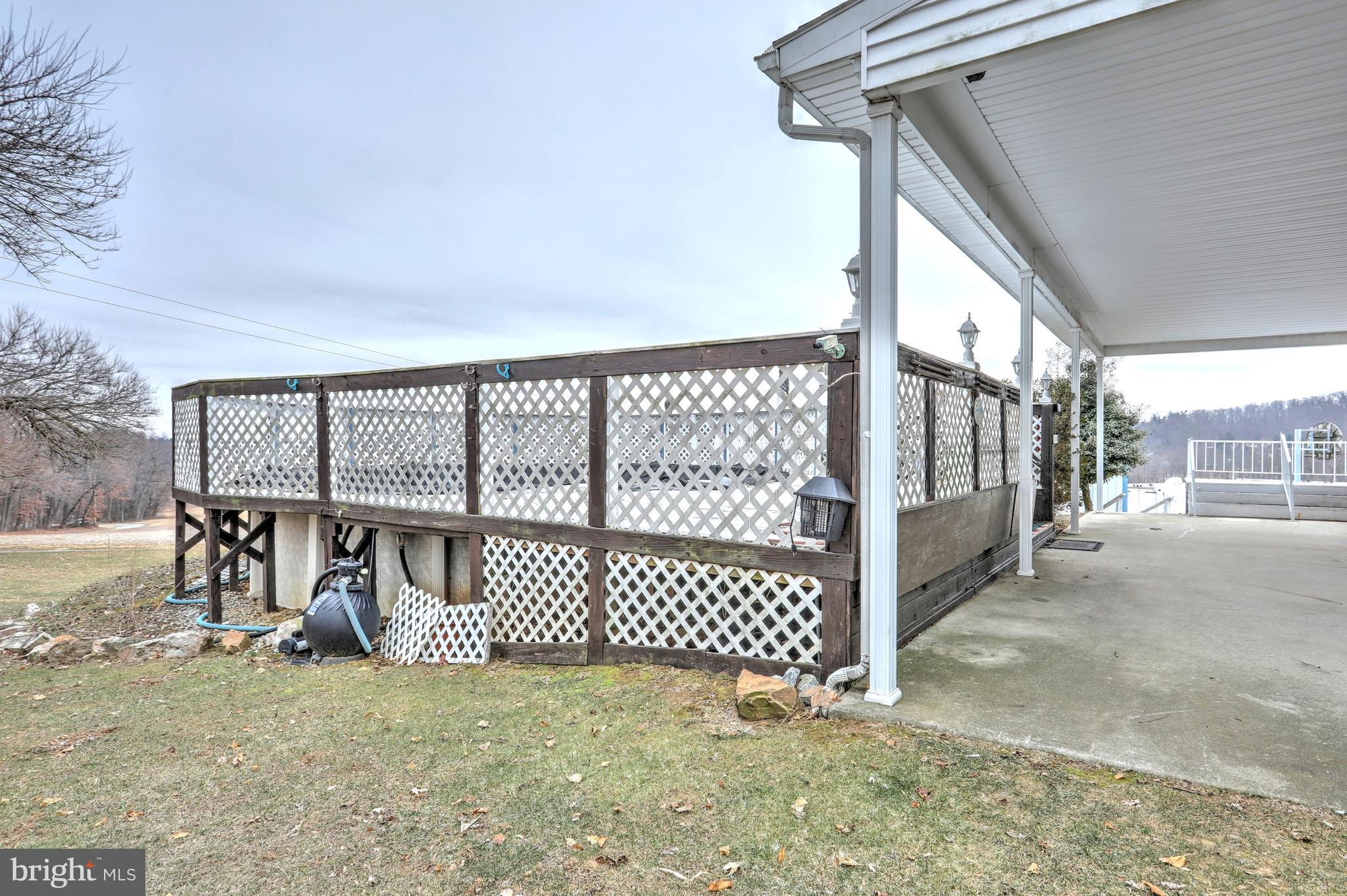 8961 Orchard Road Spring Grove, PA 17362 - Photo 7 of 44