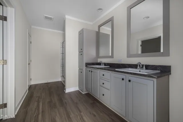 $372,500 | 3257 Avoca Road, Bristol, TN 37620