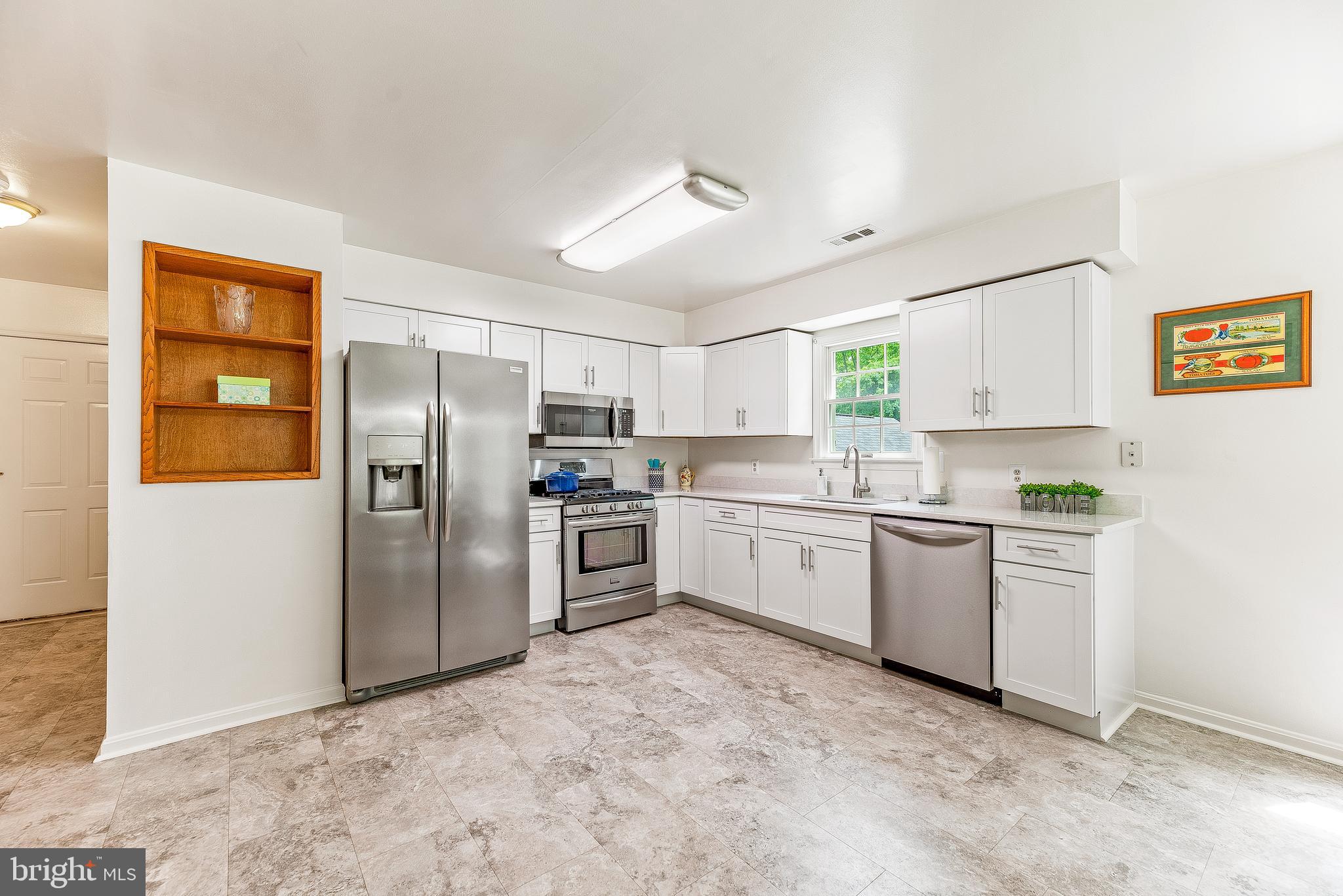 2717 Cove Point Road Lusby, MD 20657 - Photo 13 of 38 Recently Renovated Kitchen!!