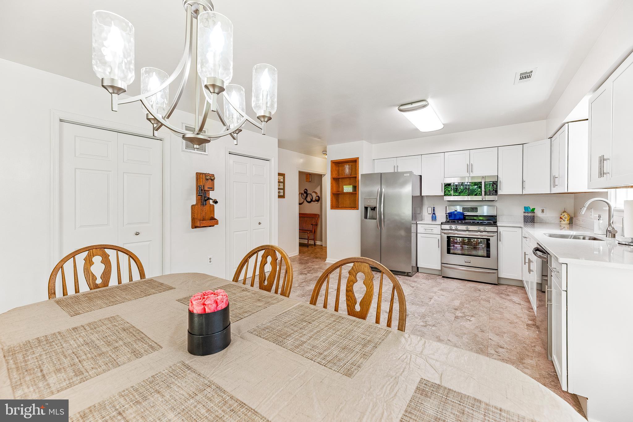 2717 Cove Point Road Lusby, MD 20657 - Photo 18 of 38 Room for an Island!