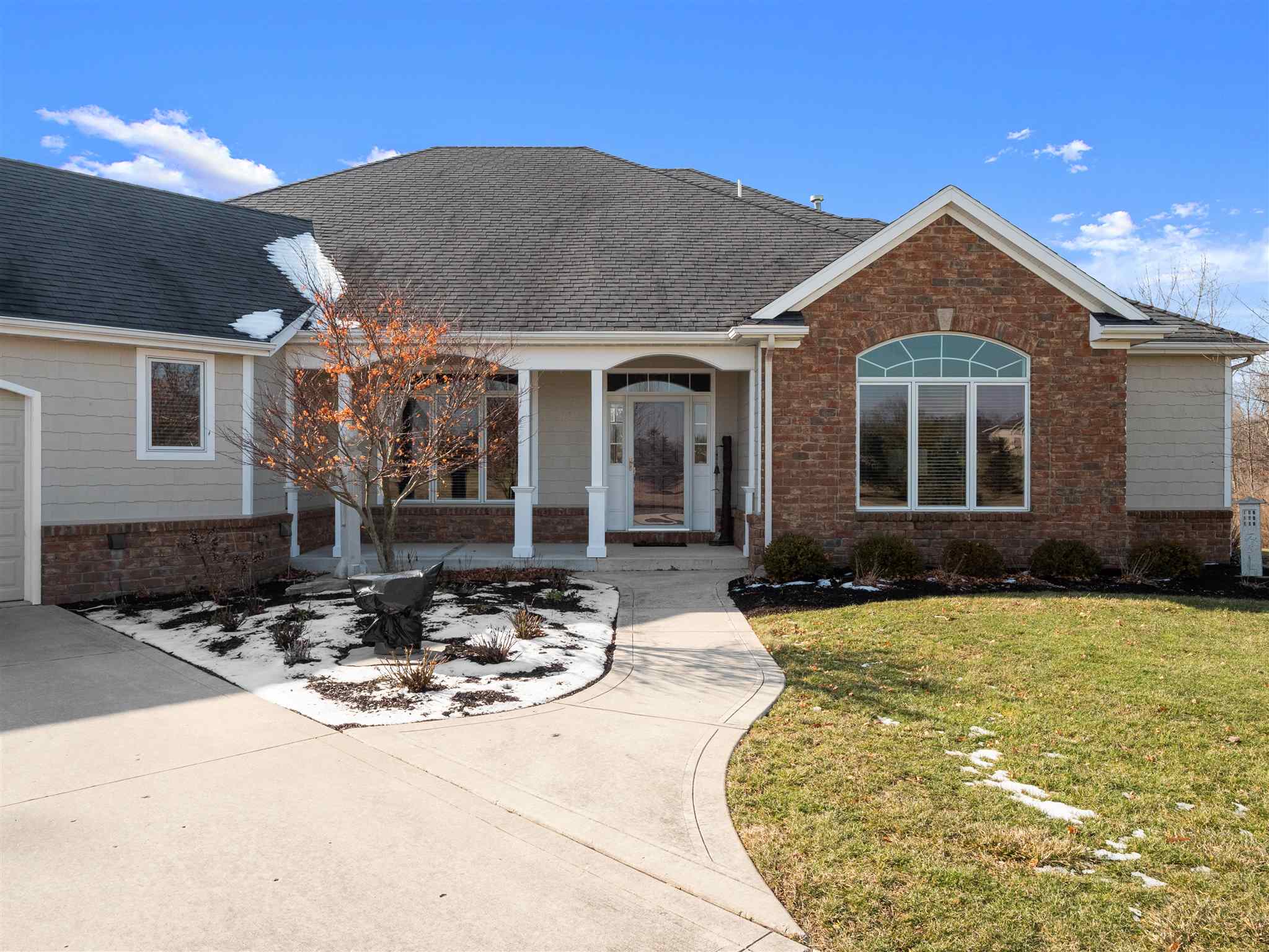 12201 Covington Manor Farms Road Fort Wayne, IN 46814 - Photo 1 of 36