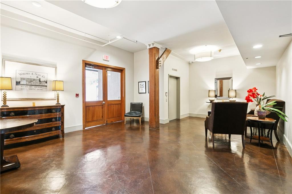 404 Notre Dame Street, Unit 5 New Orleans, LA 70130 - Photo 4 of 14