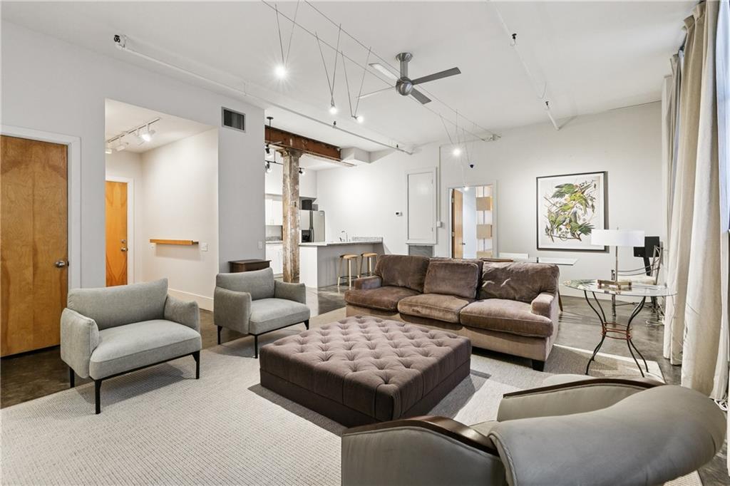 404 Notre Dame Street, Unit 5 New Orleans, LA 70130 - Photo 5 of 14