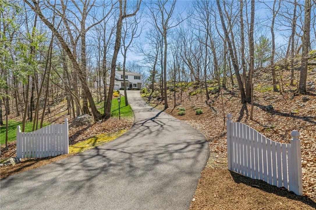 Welcome to 91 Rock Ridge Road a wonderful private home.