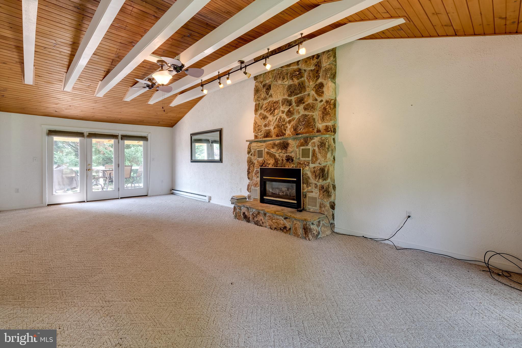 1488 Cedar Top Road Reading, PA 19607 - Photo 15 of 53