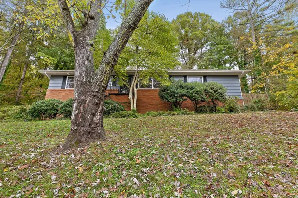 $379,000 | 2526 Avalon Circle, Chattanooga, TN 37415