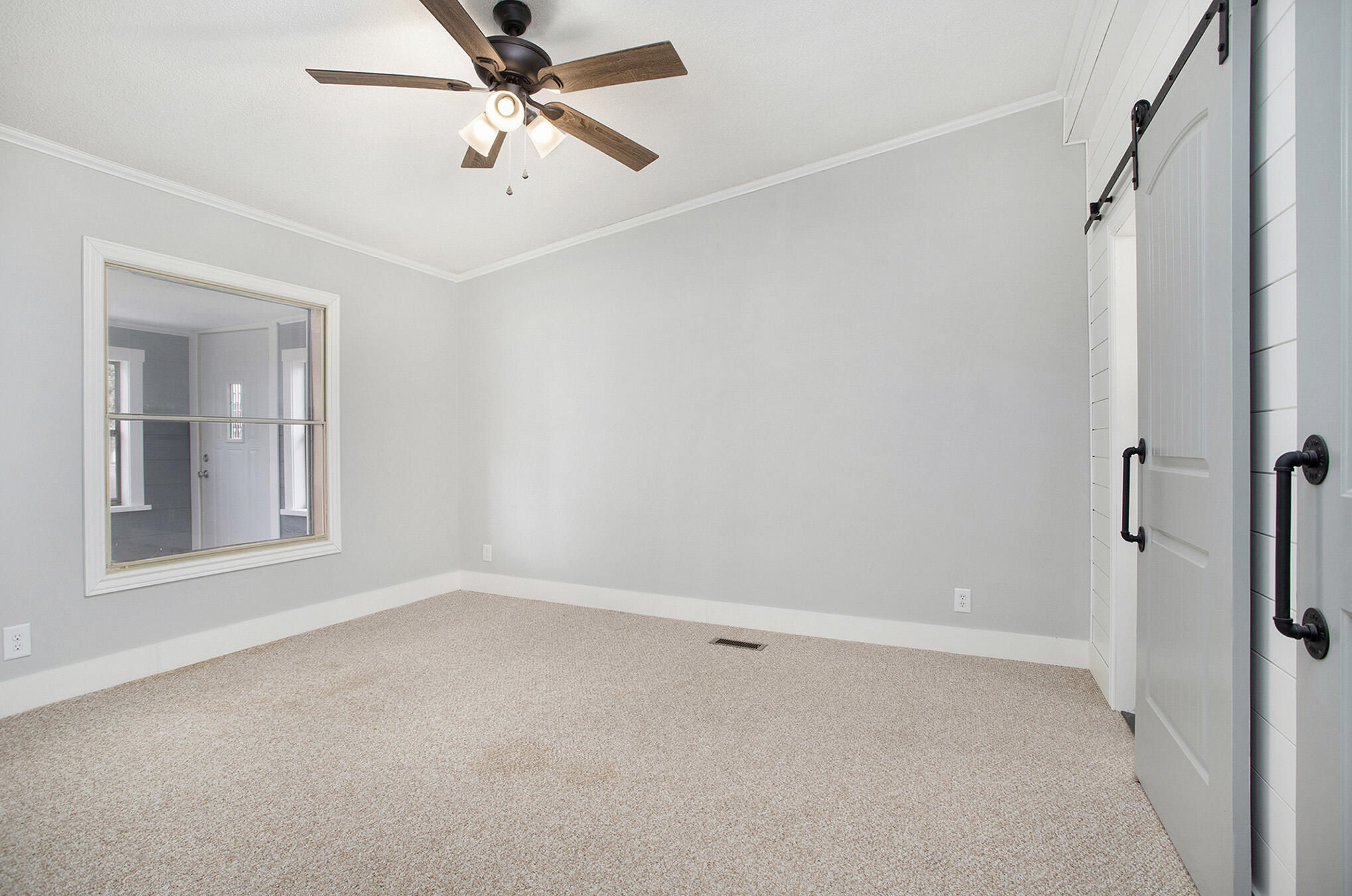 69205 Garver Road Edwardsburg, MI 49112 - Photo 10 of 15 IMG_9792