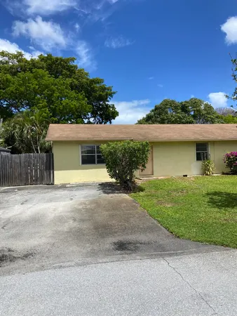 $2,200 | 1104 Northeast 3rd Avenue, Delray Beach, FL 33444