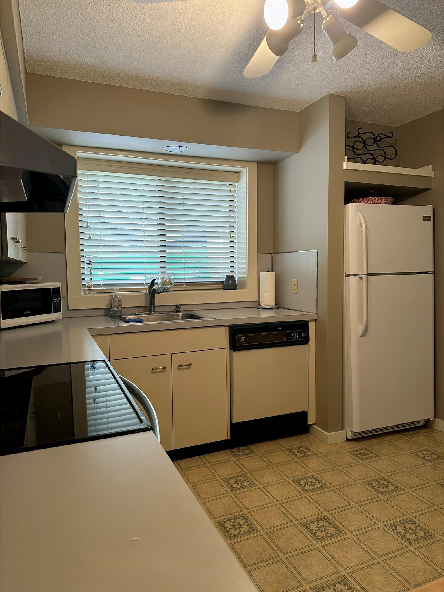 6 Easterly Road, Unit 1 Lincoln, NH 03251 - Photo 21 of 46