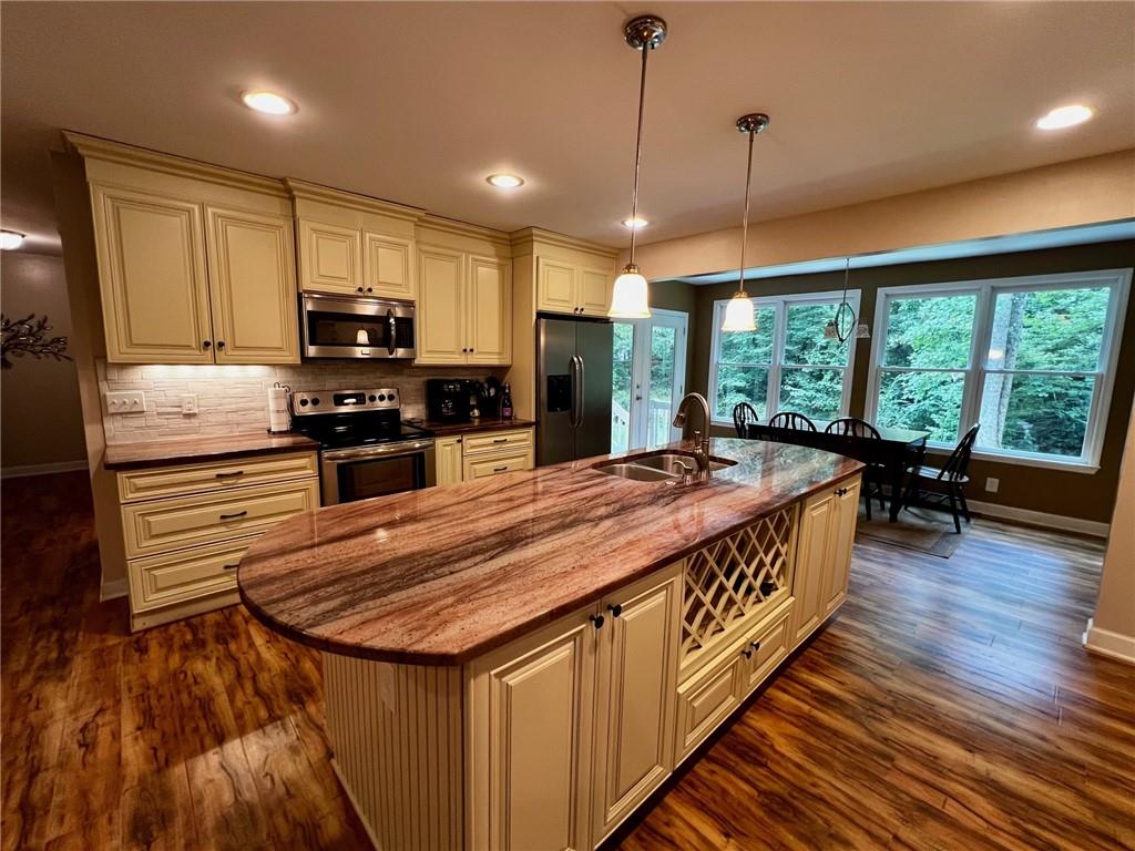 1319 Henry Evans Road Ellijay, GA 30536 - Photo 8 of 57