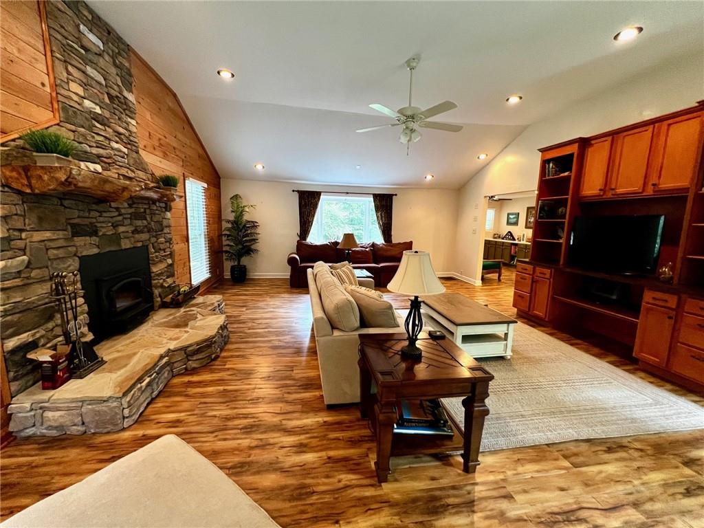 1319 Henry Evans Road Ellijay, GA 30536 - Photo 10 of 57